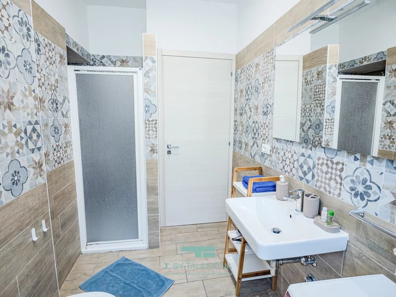 Two-room apartment in the center of Porto Valtravaglia (13)