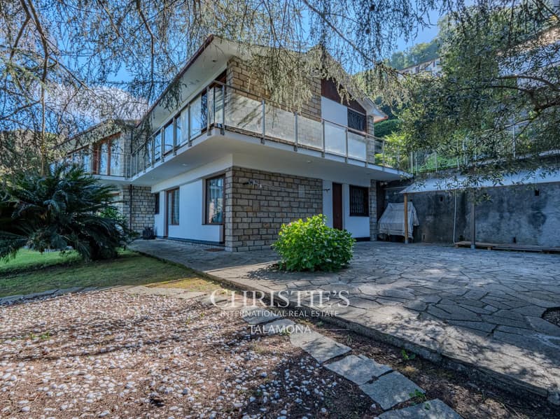Charmantes Chalet mit Panoramagarten und Meerblick (9)