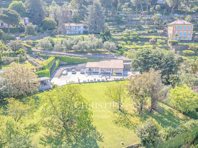 Exclusive residence with a view of Camogli and the sea (11)