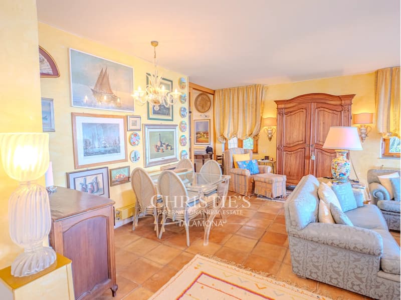 Exclusive detached villa with pool and breathtaking sea view in Lerici, Gulf of Poets (13)