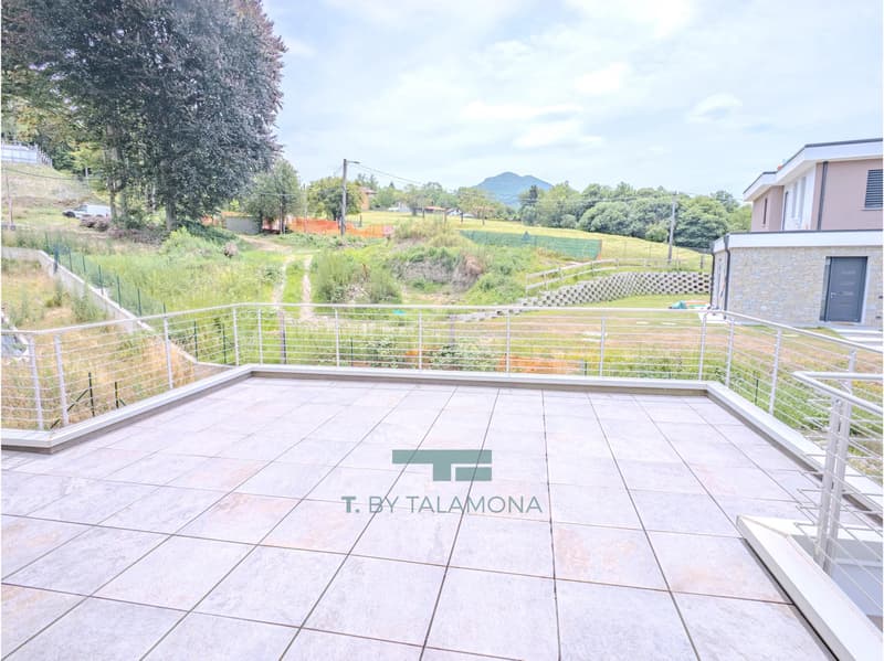 Appartement moderne avec terrasse et vue panoramique dans un complexe résidentiel élégant (4)