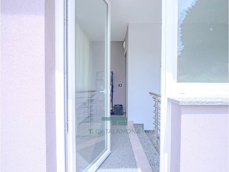 Appartement moderne avec terrasse et vue panoramique dans un complexe résidentiel élégant (6)