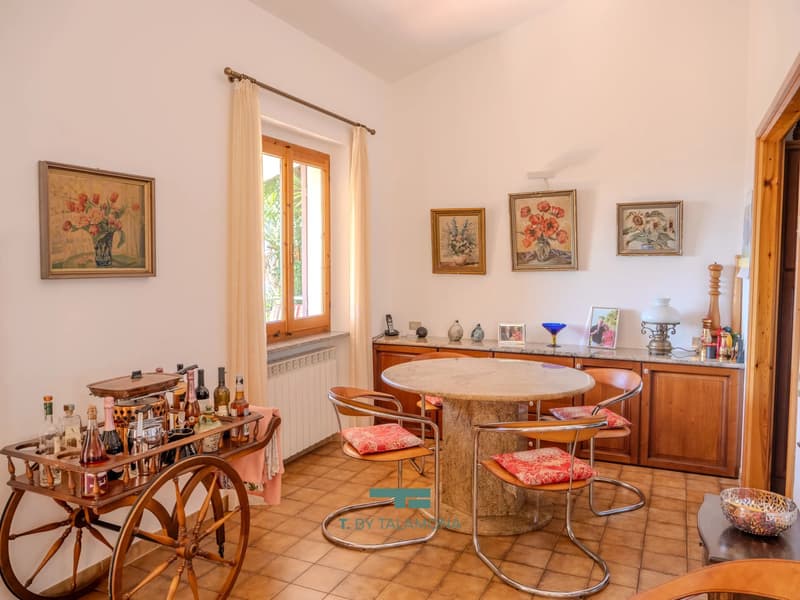 Einfamilienhaus mit Seeblick ? Porto Valtravaglia (10)