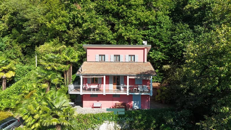 Einfamilienhaus mit Seeblick ? Porto Valtravaglia (1)