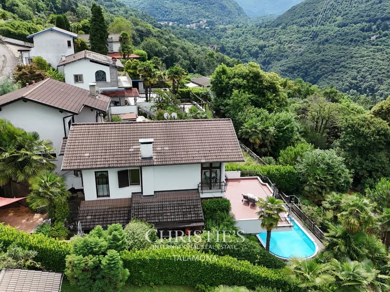 Appartement mit Seeblick und Pool in Dumenza (5)