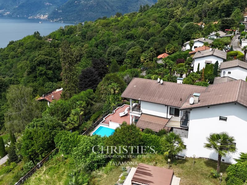 Appartement mit Seeblick und Pool in Dumenza (4)