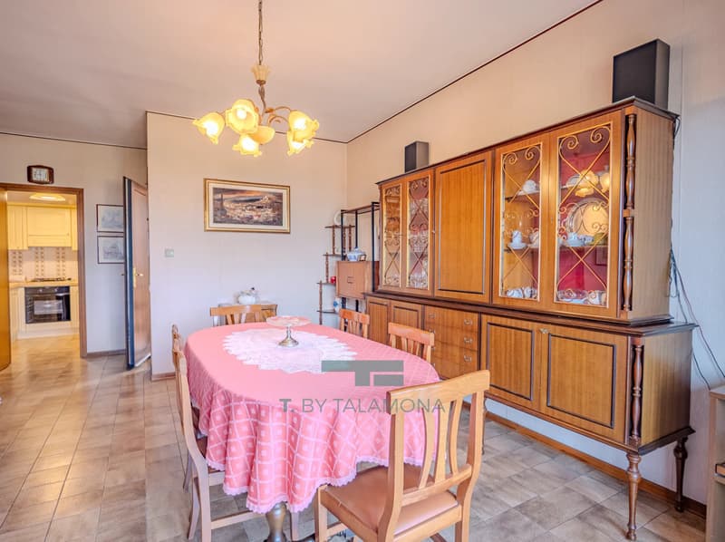 Panoramawohnung in einem Vierfamilienhaus ? Porto Valtravaglia, Ortsteil Musadino (9)