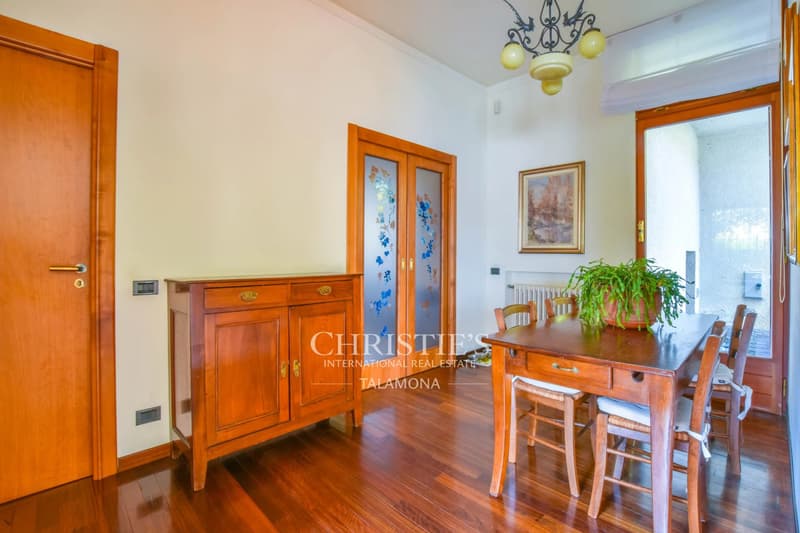 Panorama-Villa mit Blick auf den Lago Maggiore, Laveno-Mombello (13)