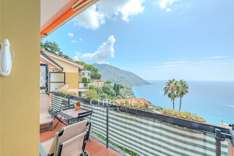 Elegante Eigentumswohnung mit Meerblick in Camogli (6)
