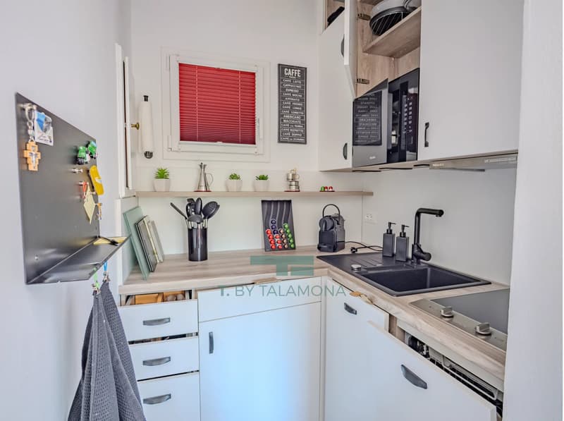 Geschmackvolle Terrassenwohnung in ruhiger, grüner Wohngegend von Luino (10)