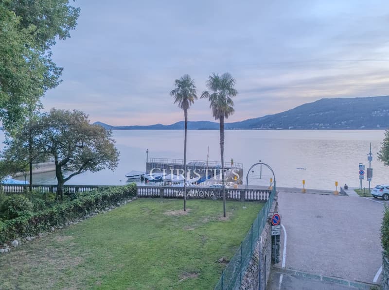 Elegante Wohnung mit Seeblick-Portikus und Privatgarten in Arolo, Lago Maggiore (3)