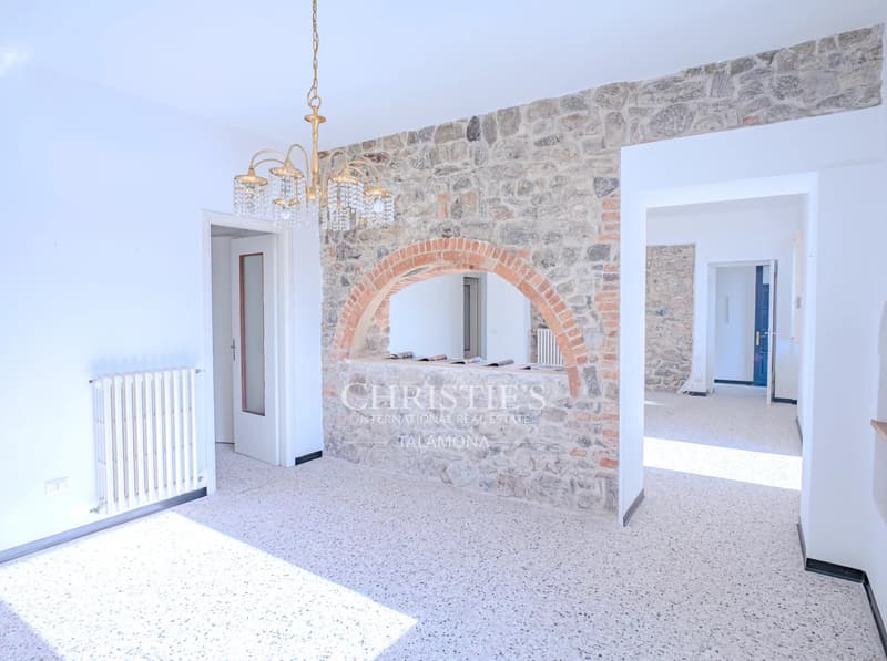Elegante Wohnung mit Seeblick-Portikus und Privatgarten in Arolo, Lago Maggiore (12)