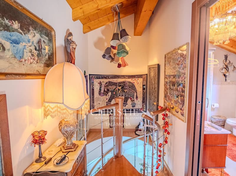 Duplex-Wohnung mit Seeblick in Tronzano Lago Maggiore (11)
