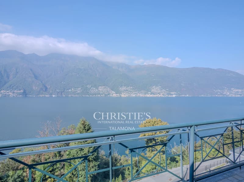 Duplex-Wohnung mit Seeblick in Tronzano Lago Maggiore (1)