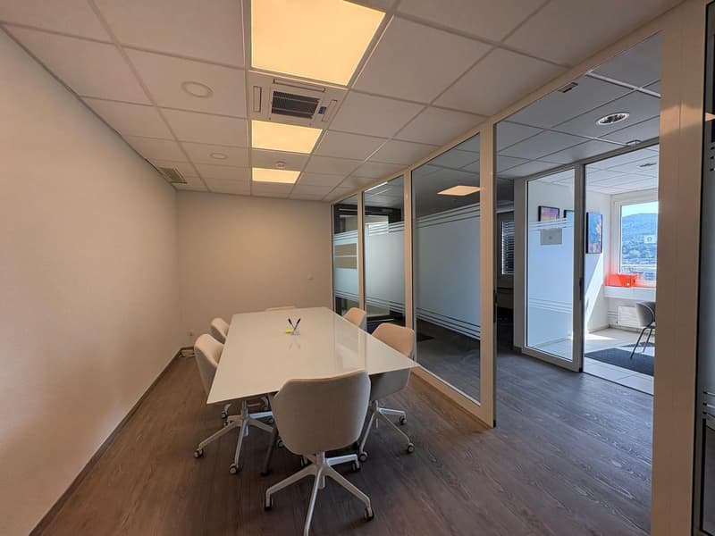 Frisch ans Werk in Reinach – ausgebaute 840 m² Laborfläche im Sternenhof (3)