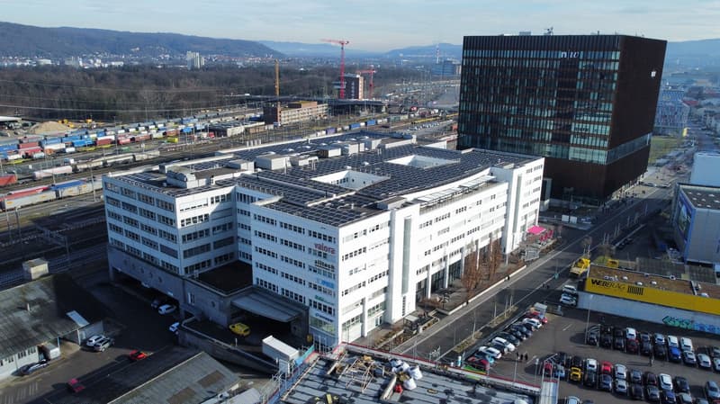 3’000 m² moderne Logistik- und Bürofläche – ideal für Ihren Logistikbetrieb (1)