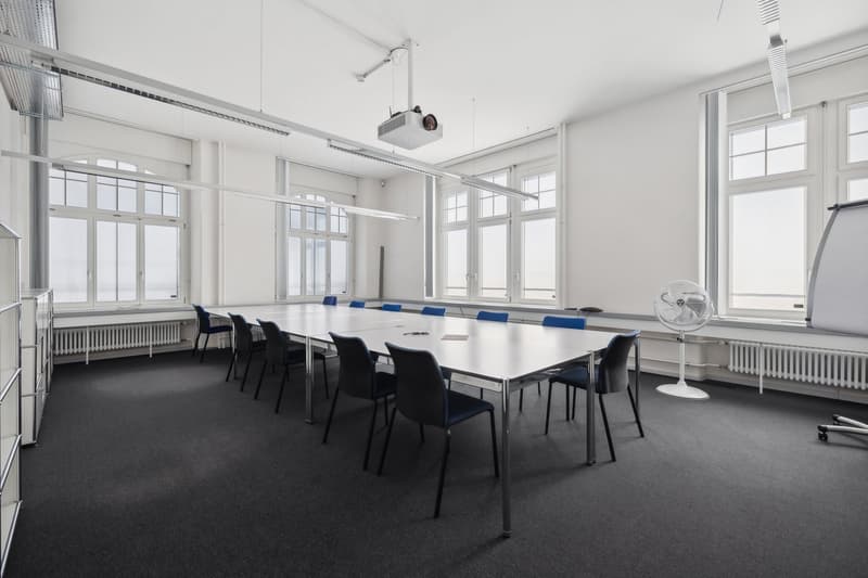 Office space for rent in a revitalized cultural property in Zuchwil (3)