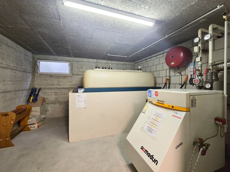 Attractive 3.5-room ground-floor apartment in a two-family house in Kandersteg (26)