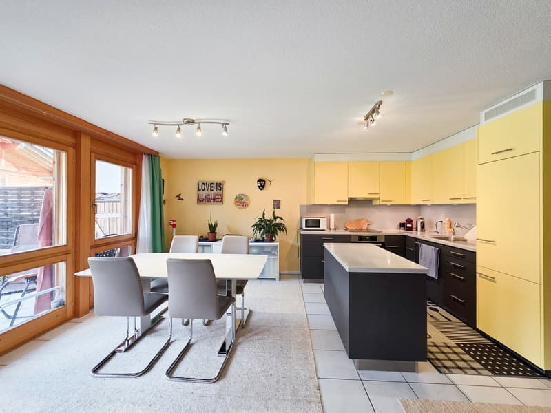 Attractive 3.5-room ground-floor apartment in a two-family house in Kandersteg (7)