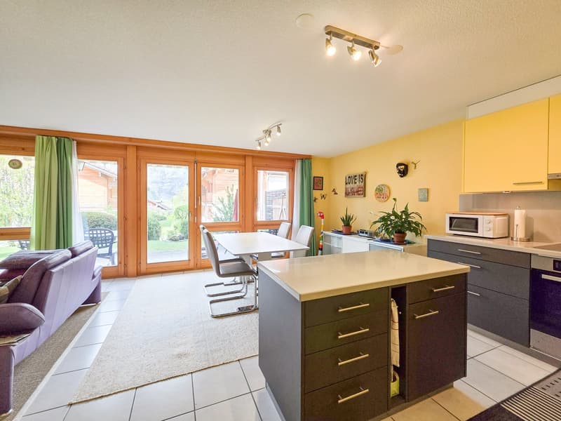 Attractive 3.5-room ground-floor apartment in a two-family house in Kandersteg (6)