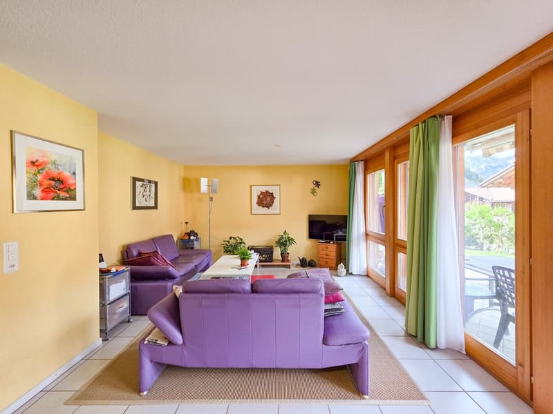 Attractive 3.5-room ground-floor apartment in a two-family house in Kandersteg (11)