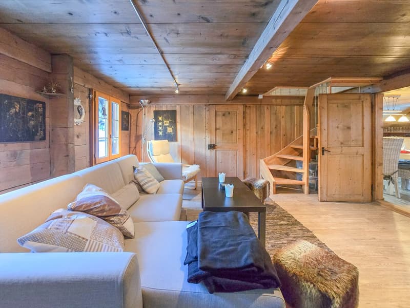 4.5-Room Attic Apartment (9)