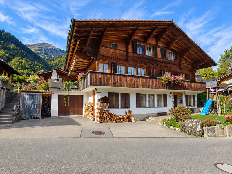 Dreifamilienhaus (1)