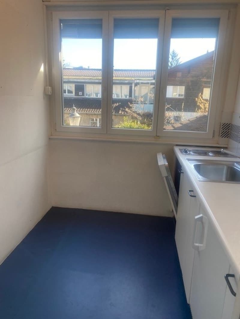 Versatile usable commercial office spaces on Galgenfeldweg in Bern (15)