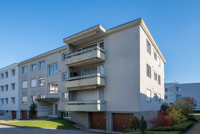 Gemütliche 2-Zimmer-Wohnung mit Balkon und schöner Aussicht (1)