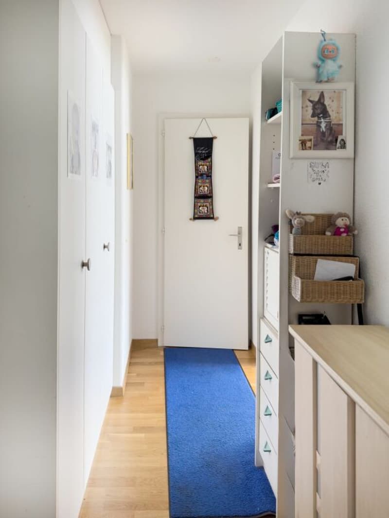 Cozy 3-room apartment with balcony, cellar and parking space (10)