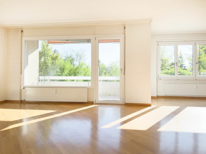 Sunny 3.5-room apartment 80 m² with balcony, 19 m² hobby room/studio and parking space (3)