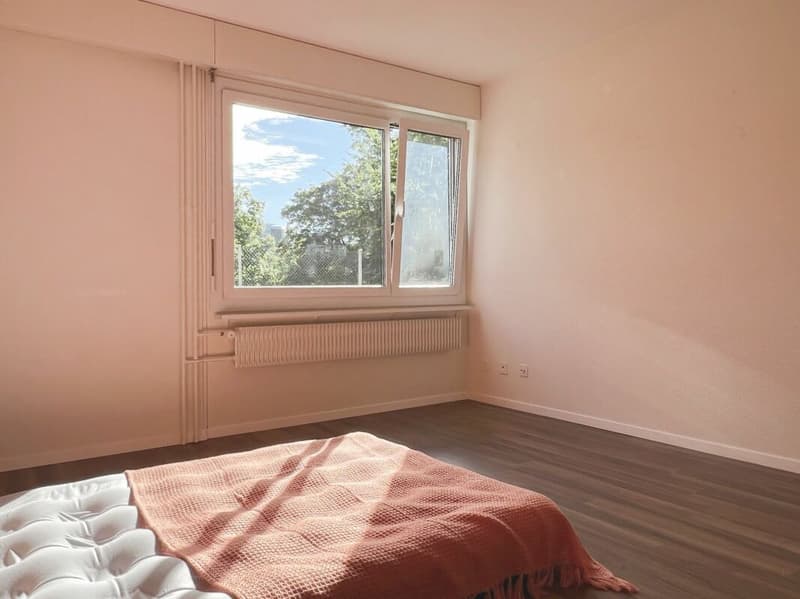 Sunny 3.5-room apartment with balcony, cellar and parking space (11)