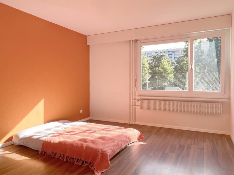 Sunny 3.5-room apartment with balcony, cellar and parking space (12)