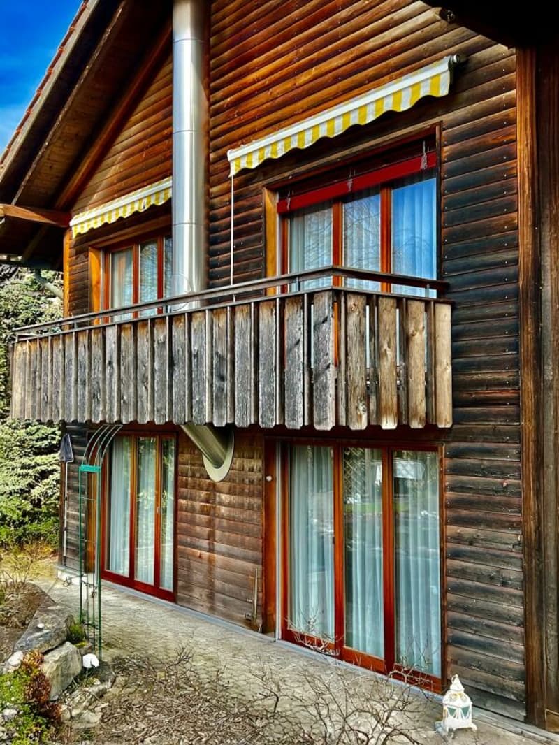 Casa semidetached di 4,5 locali in una meravigliosa zona residenziale a Burgdorf (23)