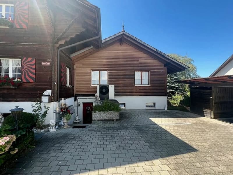 Casa semidetached di 4,5 locali in una meravigliosa zona residenziale a Burgdorf (20)