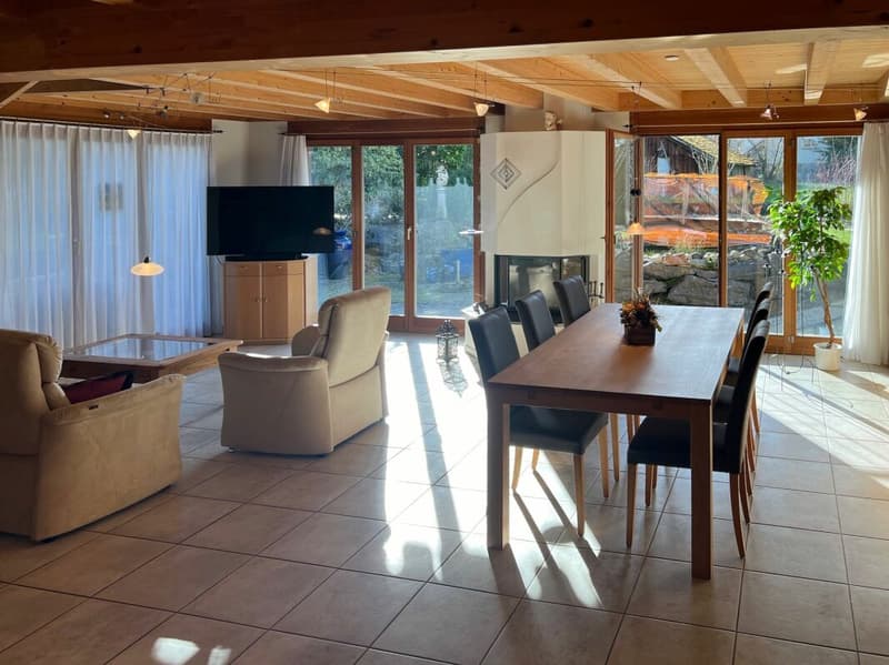 Casa semidetached di 4,5 locali in una meravigliosa zona residenziale a Burgdorf (8)