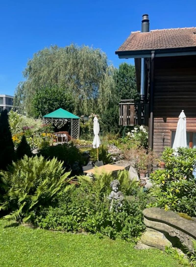 Casa semidetached di 4,5 locali in una meravigliosa zona residenziale a Burgdorf (19)