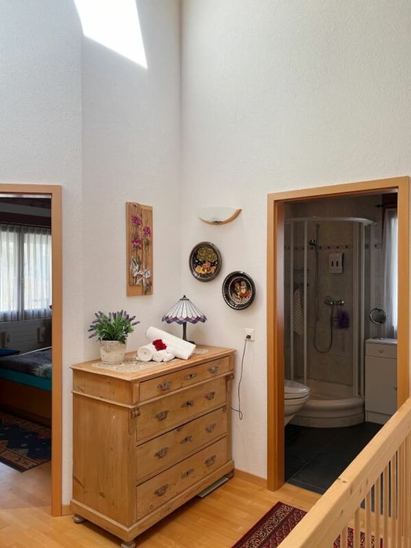 Casa semidetached di 4,5 locali in una meravigliosa zona residenziale a Burgdorf (15)