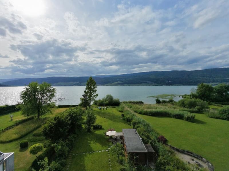 Ampio terreno edificabile sul lago di Bienne con potenziale. Prima e seconda casa possibile! (12)