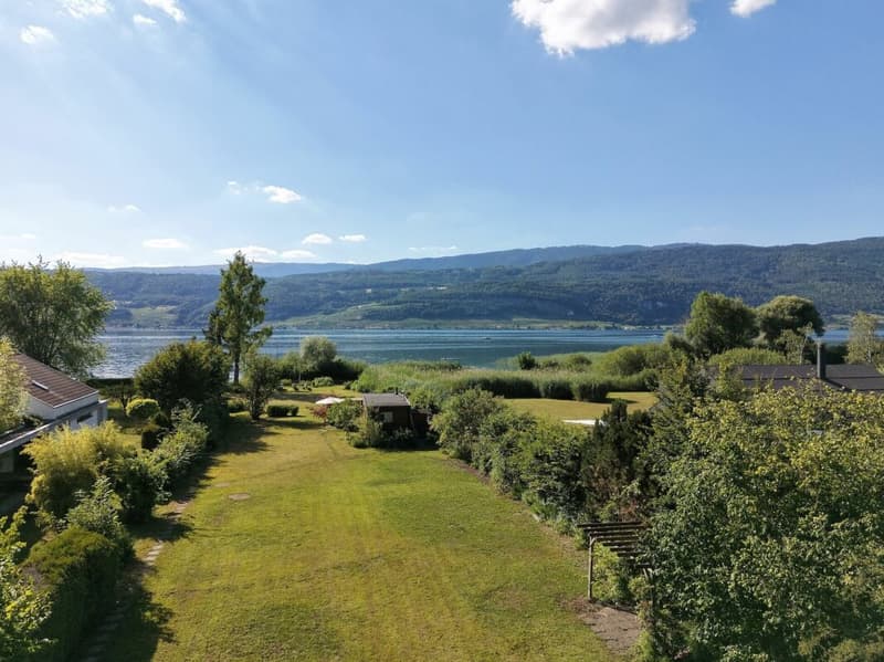 Ampio terreno edificabile sul lago di Bienne con potenziale. Prima e seconda casa possibile! (13)