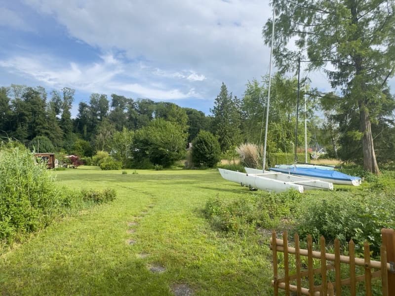 Ampio terreno edificabile sul lago di Bienne con potenziale. Prima e seconda casa possibile! (8)