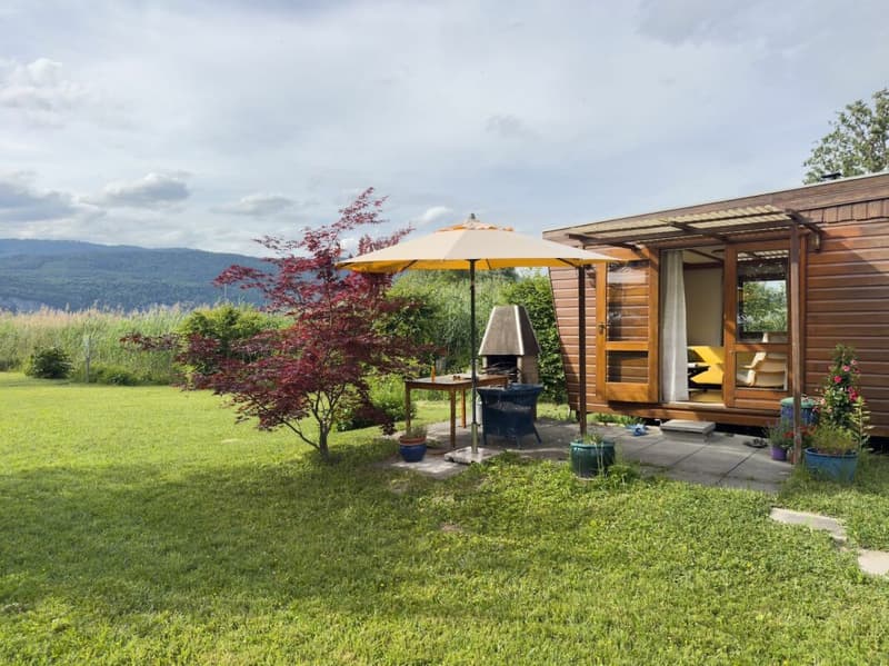 Ampio terreno edificabile sul lago di Bienne con potenziale. Prima e seconda casa possibile! (9)