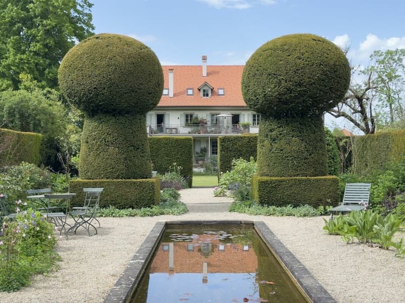 Modern ausgebaute 2.5-Zimmer-Duplexwohnung mit einzigartiger Wohnqualität, gemütlicher Loggia, Einstellhallenplatz und vielfältigen Annehmlichkeiten im Schlosspark (25)
