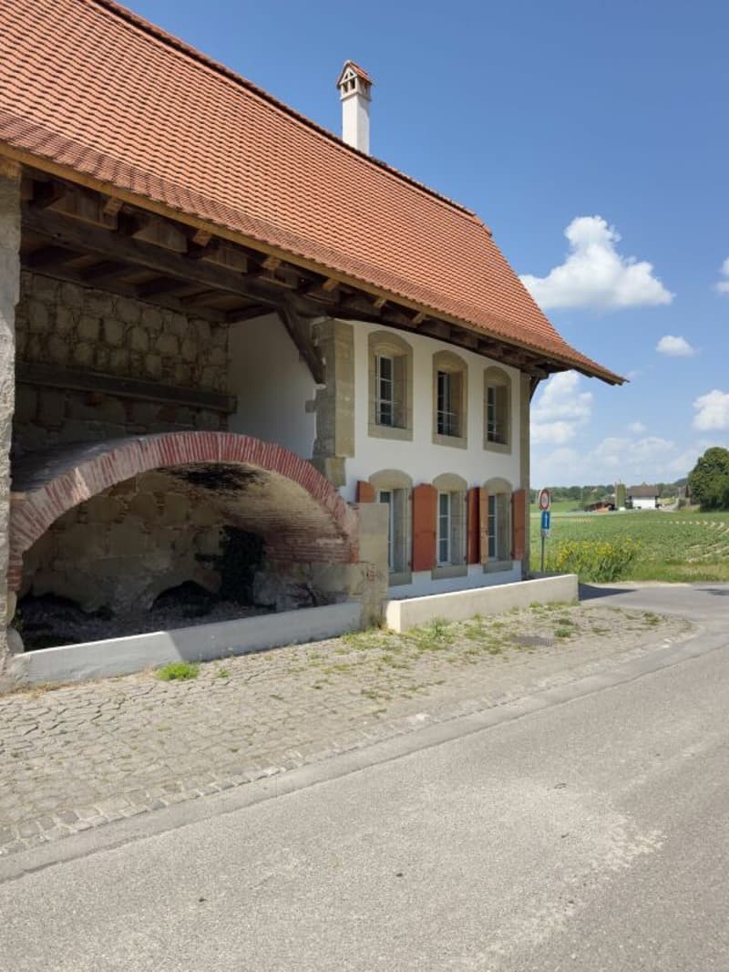 Modern ausgebaute 2.5-Zimmer-Duplexwohnung mit einzigartiger Wohnqualität, gemütlicher Loggia, Einstellhallenplatz und vielfältigen Annehmlichkeiten im Schlosspark (24)