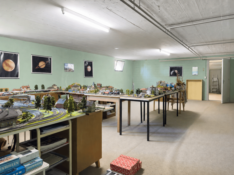 6.5-Zimmer-Einfamilienhaus im Bungalowstil mit grossem Garten und Einstellhallenplatz (17)