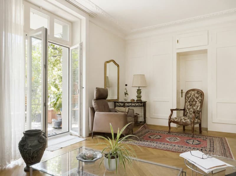 Eine echte Rarität im Breitsch: 4.5-Zimmer-Altbauwohnung mit schönem Balkon im Hochparterre (7)