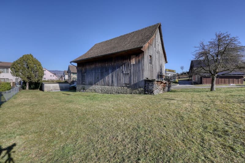 Trotte mit Umbaupotenzial zum Traumhaus (2)