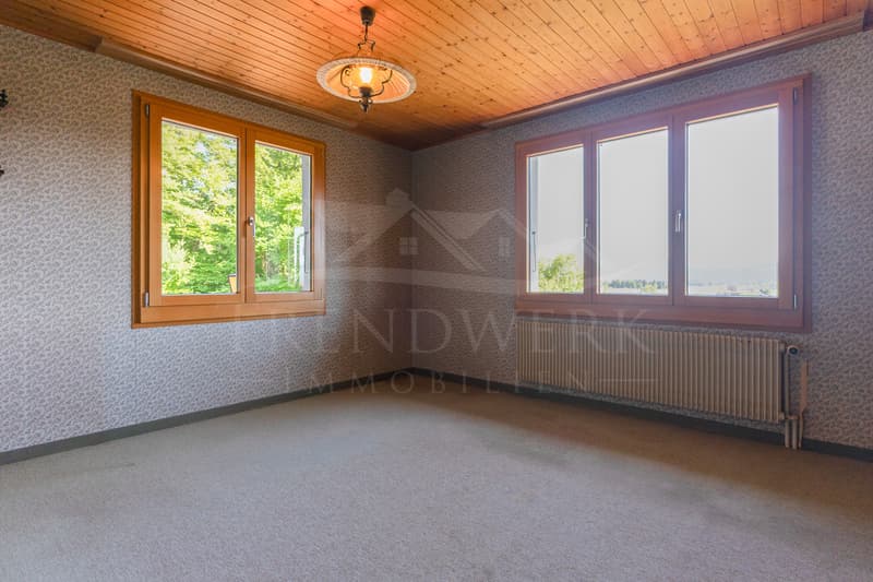 6.5-room single-family house with unobstructable view in Rüfenacht (4)