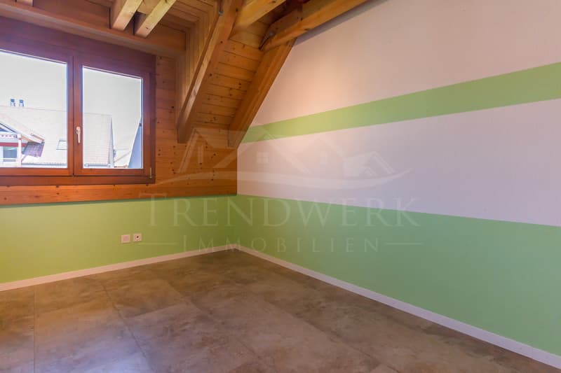 Helle 5.5-Zimmer-Maisonette-Wohnung mit Alpenblick in Freimettigen (10)