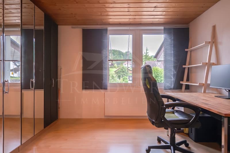 7-Zimmer-Haus mit 1202m2 Baulandreserve in Kappel SO (7)